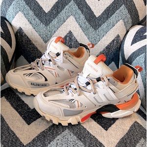 Balenciaga MEN'S TRACK SNEAKER IN WHITE Size 7 EU 40